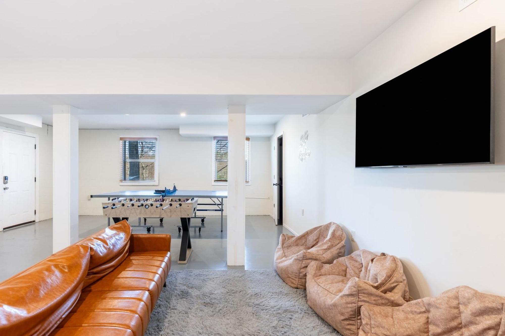 Dudley II By Avantstay Comfortable Cabin W Hot Tub Views พิเจนฟอร์จ ภายนอก รูปภาพ